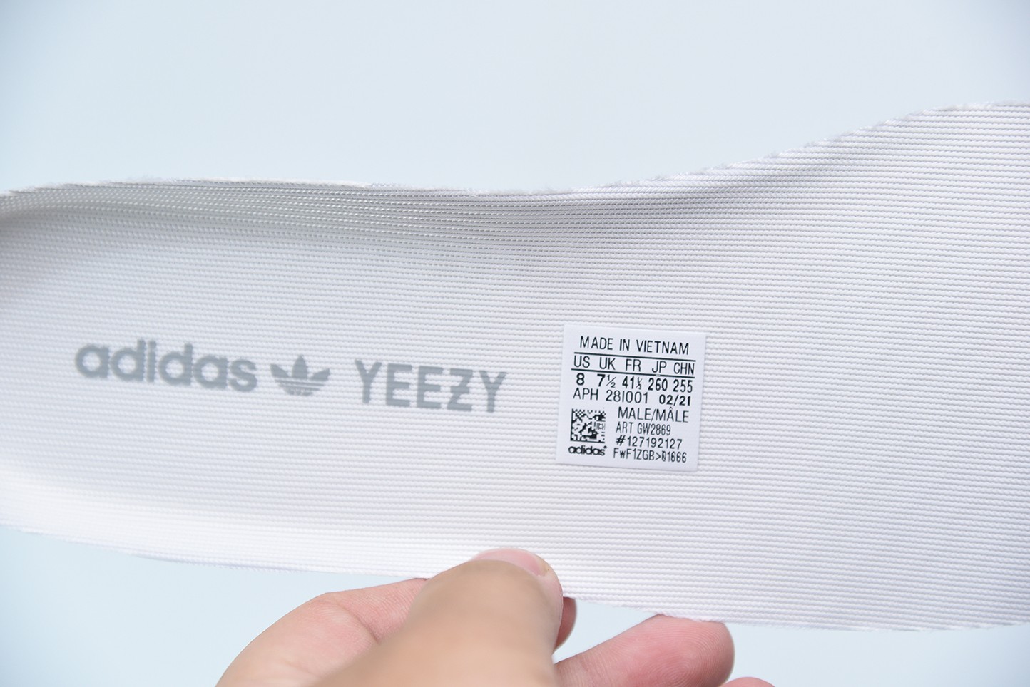 adidas yeezy Boost 350 V2 Mono Lce adidas yeezy Boost 350 V2 Mono Lce