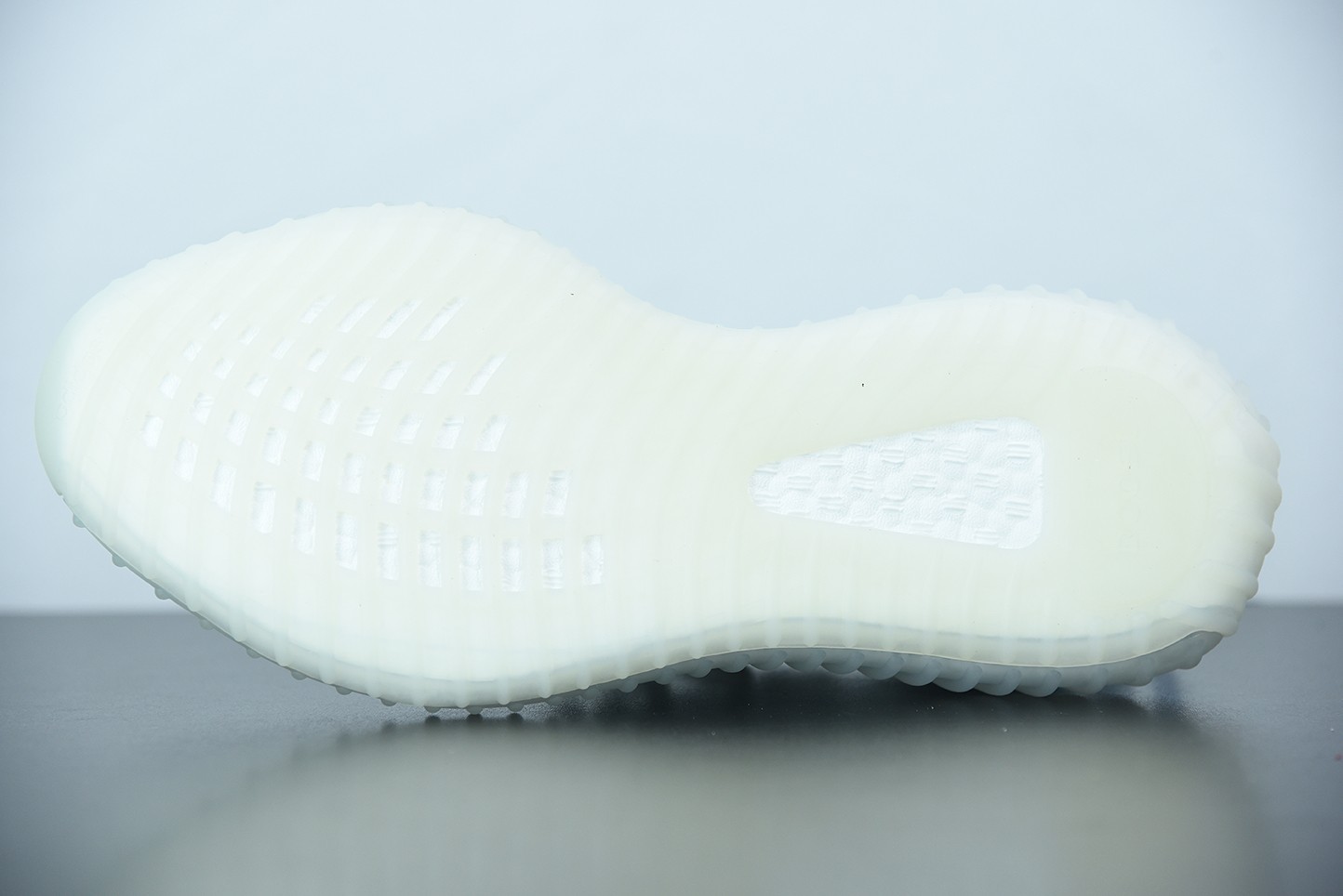 adidas yeezy Boost 350 V2 Mono Lce adidas yeezy Boost 350 V2 Mono Lce