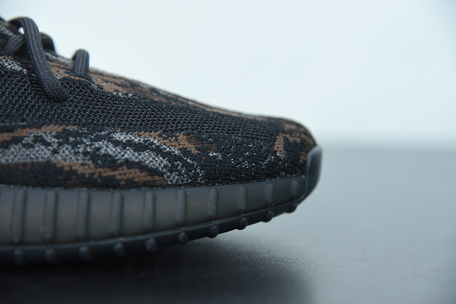 adidas yeezy Boost 350 V2 Mono MX Rock adidas yeezy Boost 350 V2 Mono MX Rock