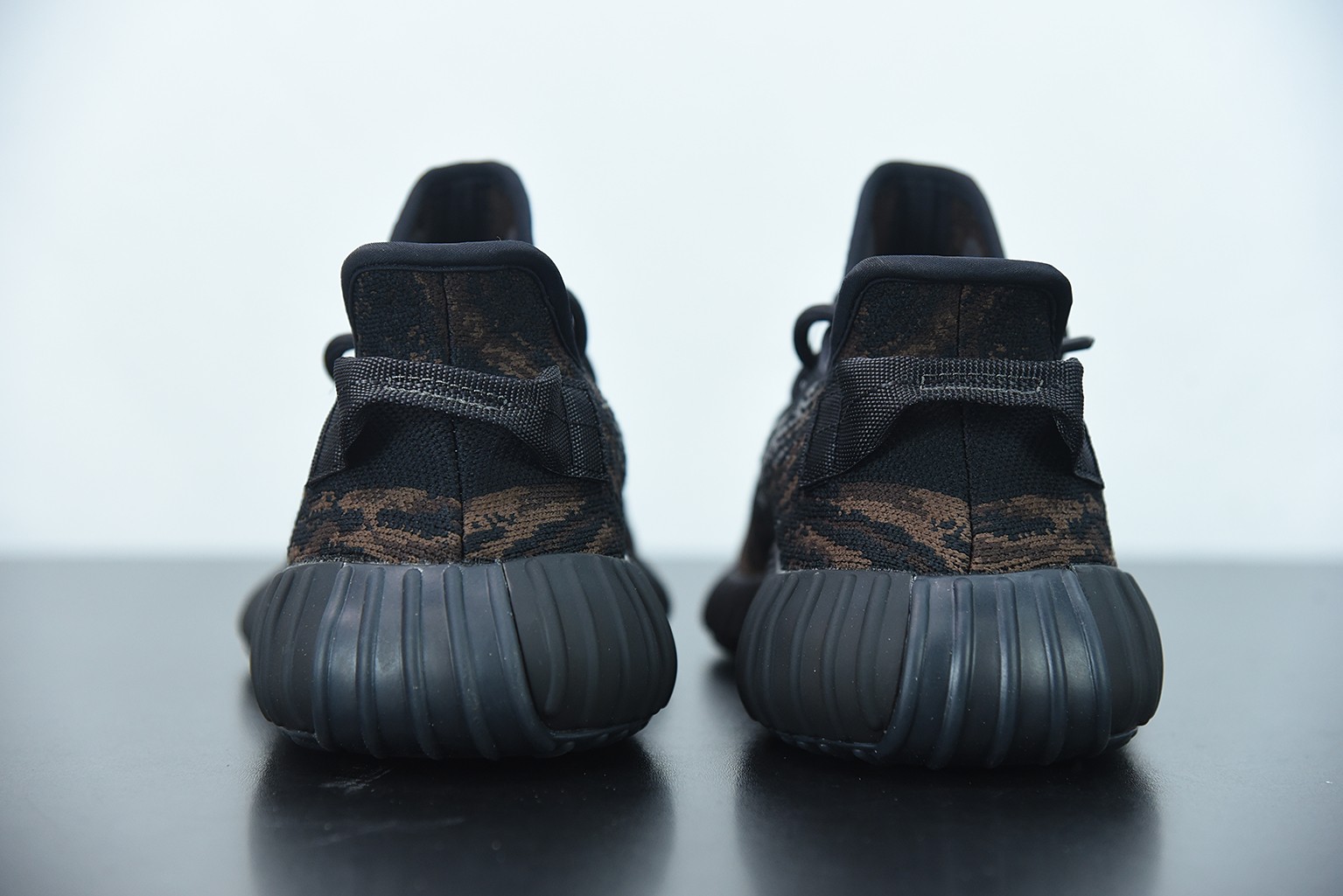 adidas yeezy Boost 350 V2 Mono MX Rock adidas yeezy Boost 350 V2 Mono MX Rock