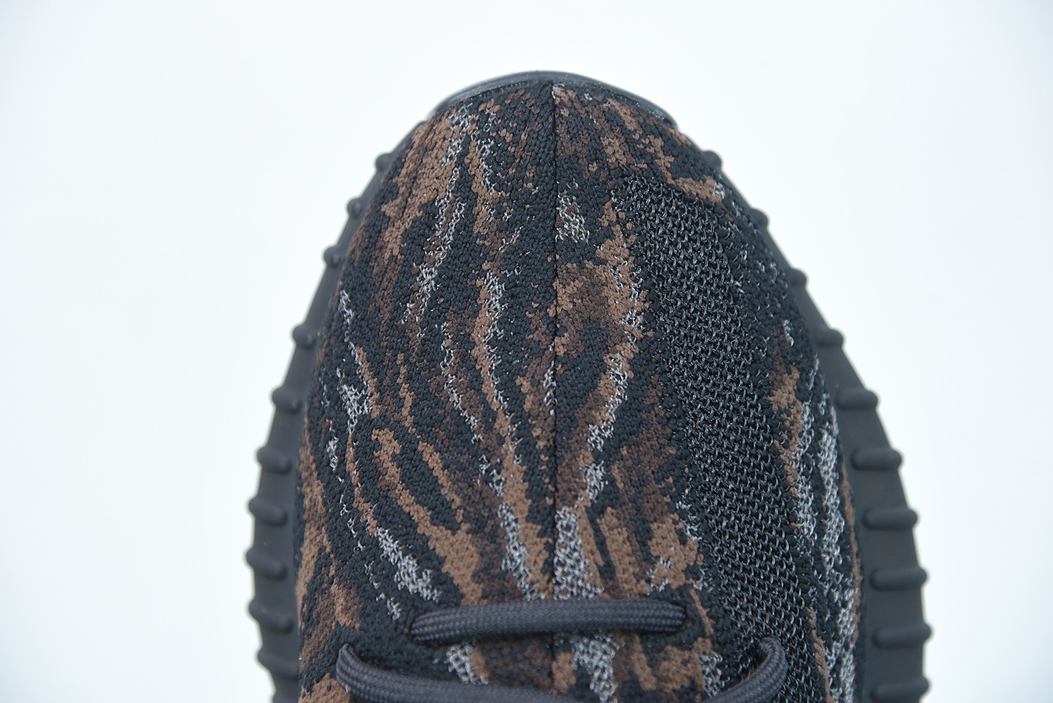 adidas yeezy Boost 350 V2 Mono MX Rock adidas yeezy Boost 350 V2 Mono MX Rock