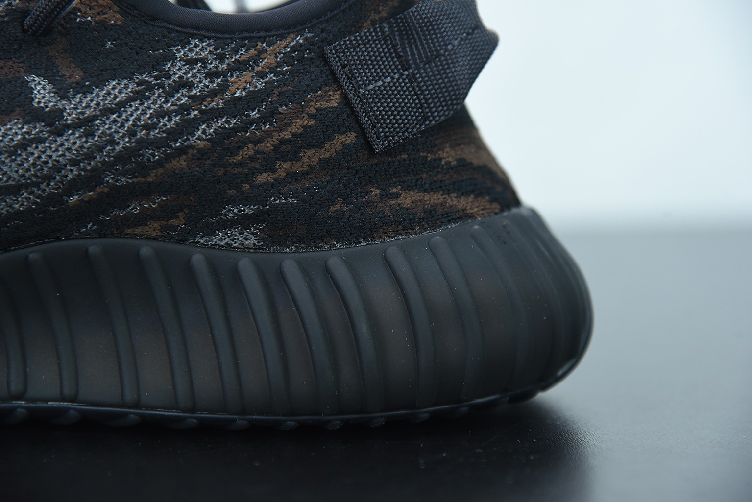 adidas yeezy Boost 350 V2 Mono MX Rock adidas yeezy Boost 350 V2 Mono MX Rock