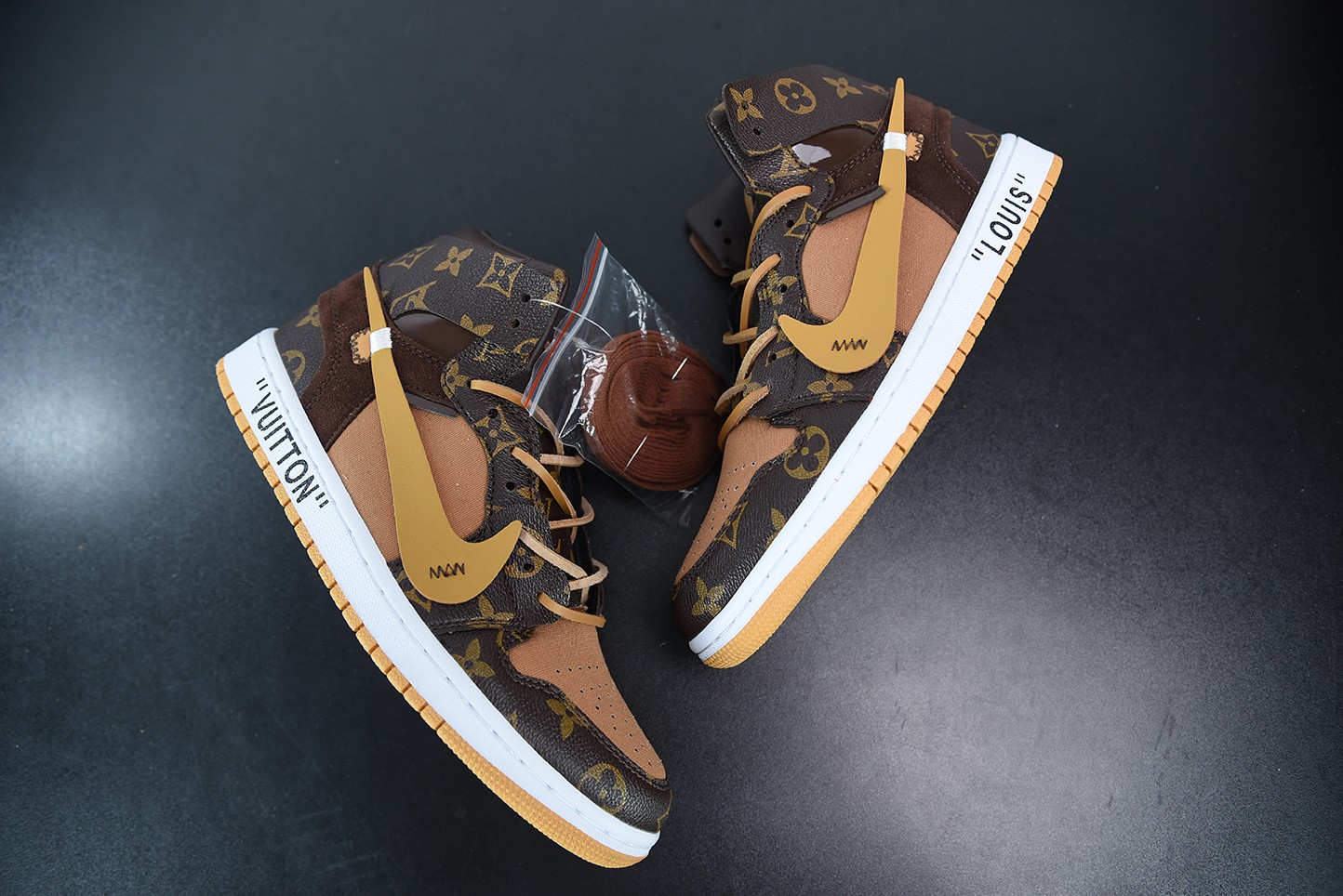 Off-whit x Air jordan 1 LV High Off-whit x Air jordan 1 LV High