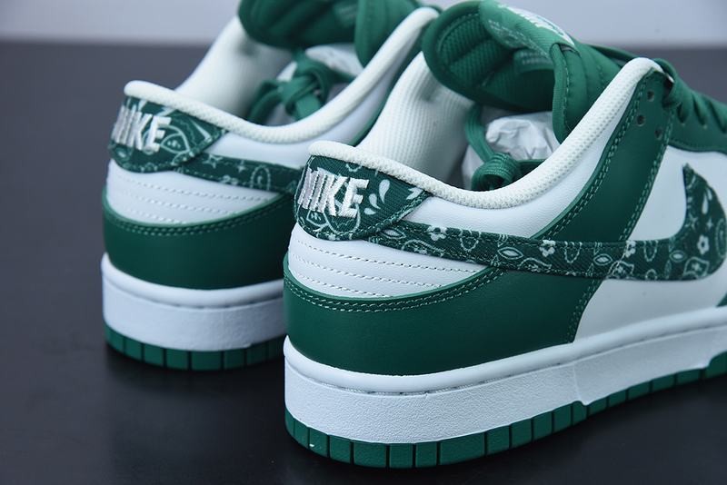 NiKe Dunk Low Essential Green Paisley NiKe Dunk Low Essential Green Paisley