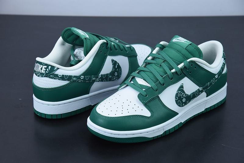 NiKe Dunk Low Essential Green Paisley NiKe Dunk Low Essential Green Paisley