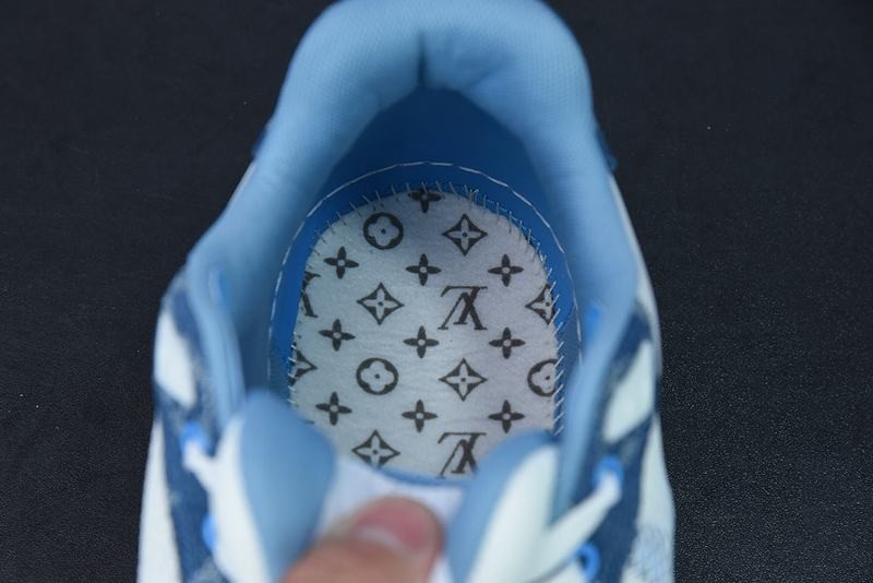 Louis Vuitton Trainer 2022S Blue Louis Vuitton Trainer 2022S Blue