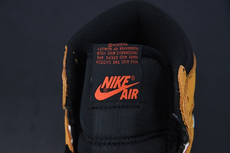 Jordan 1 High Element Gore-Tex Light Curry Jordan 1 High Element Gore-Tex Light Curry