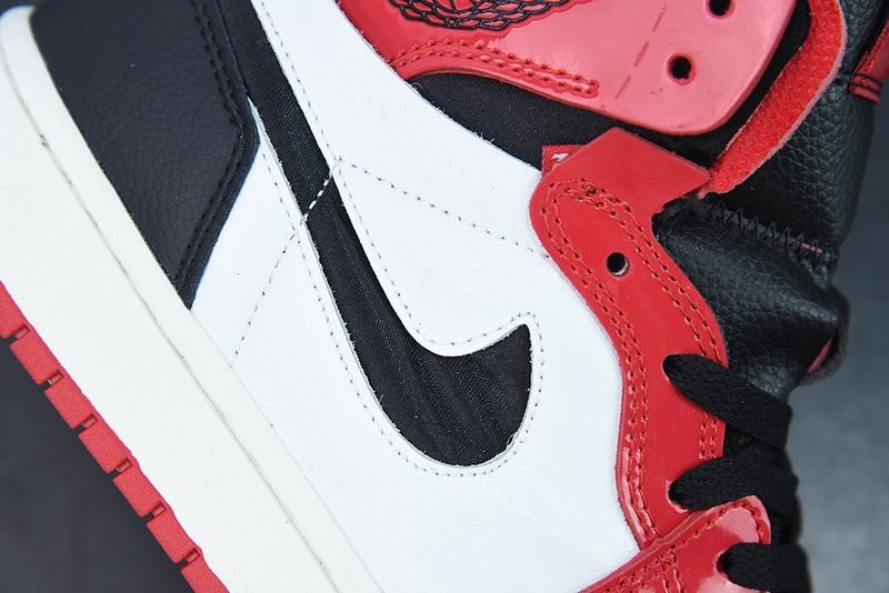 Jordan 1 High Zoom Air CMFT Patent Chicago(W) Jordan 1 High Zoom Air CMFT Patent Chicago(W)