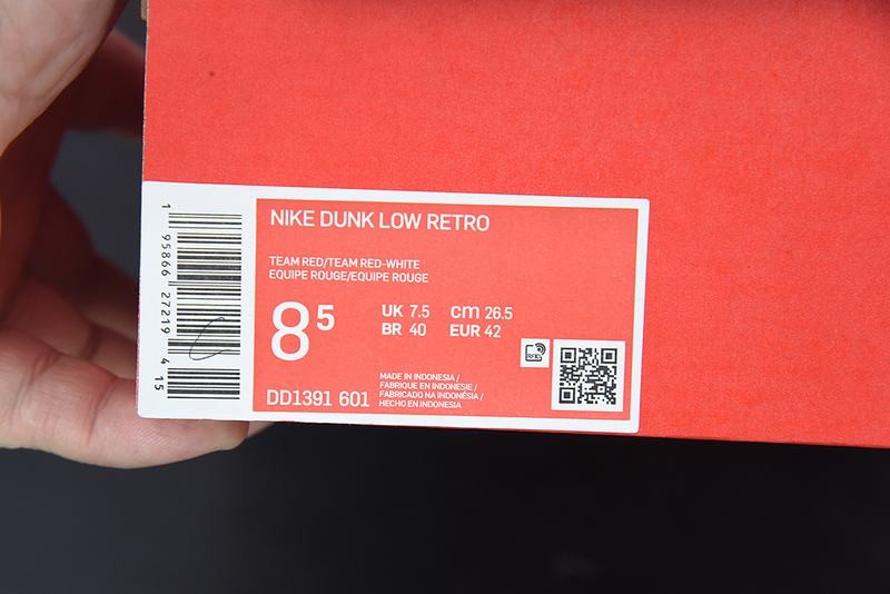 NiKe Dunk Low Team Red NiKe Dunk Low Team Red