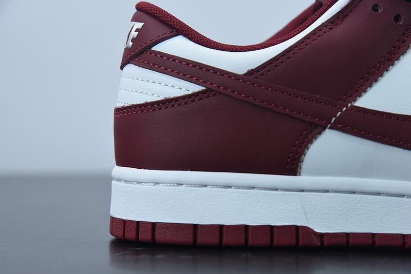 NiKe Dunk Low Team Red NiKe Dunk Low Team Red