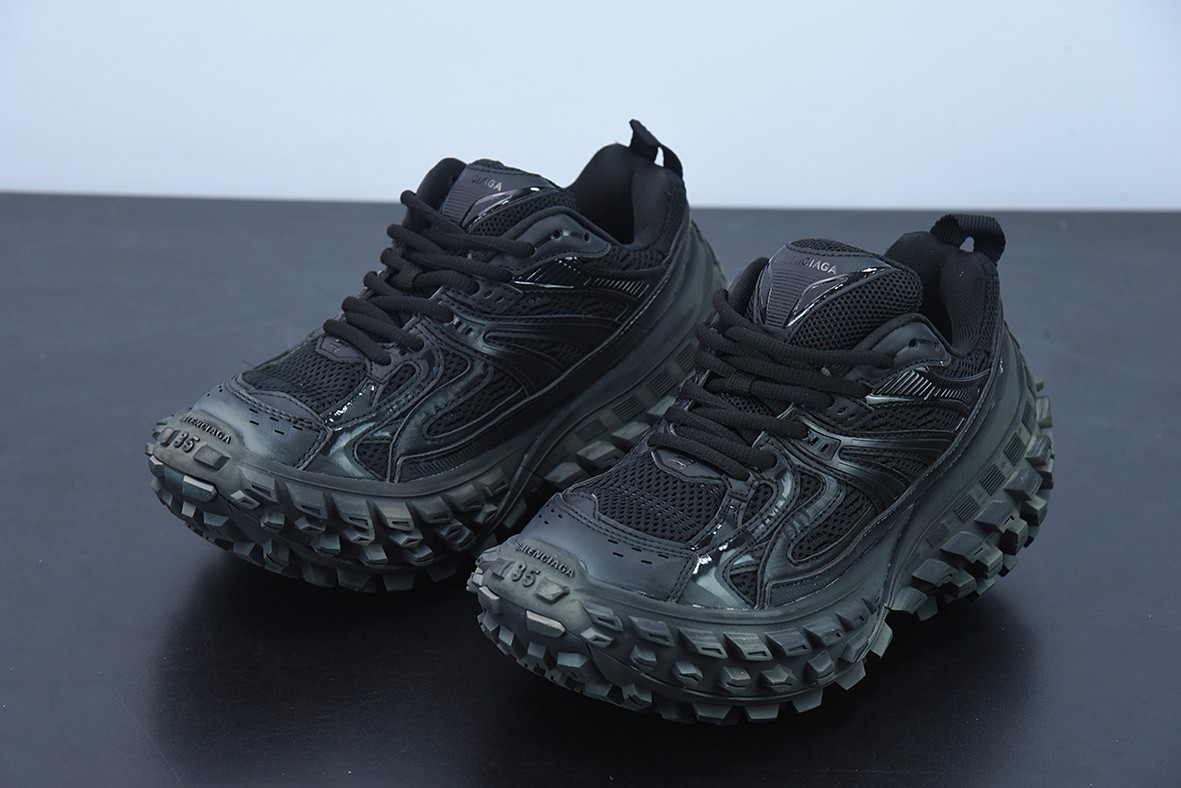 Balenciga Defender Black Balenciga Defender Black