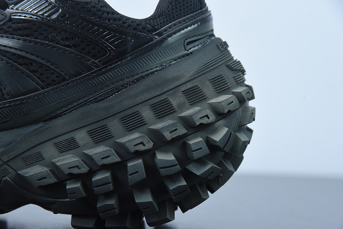 Balenciga Defender Black Balenciga Defender Black