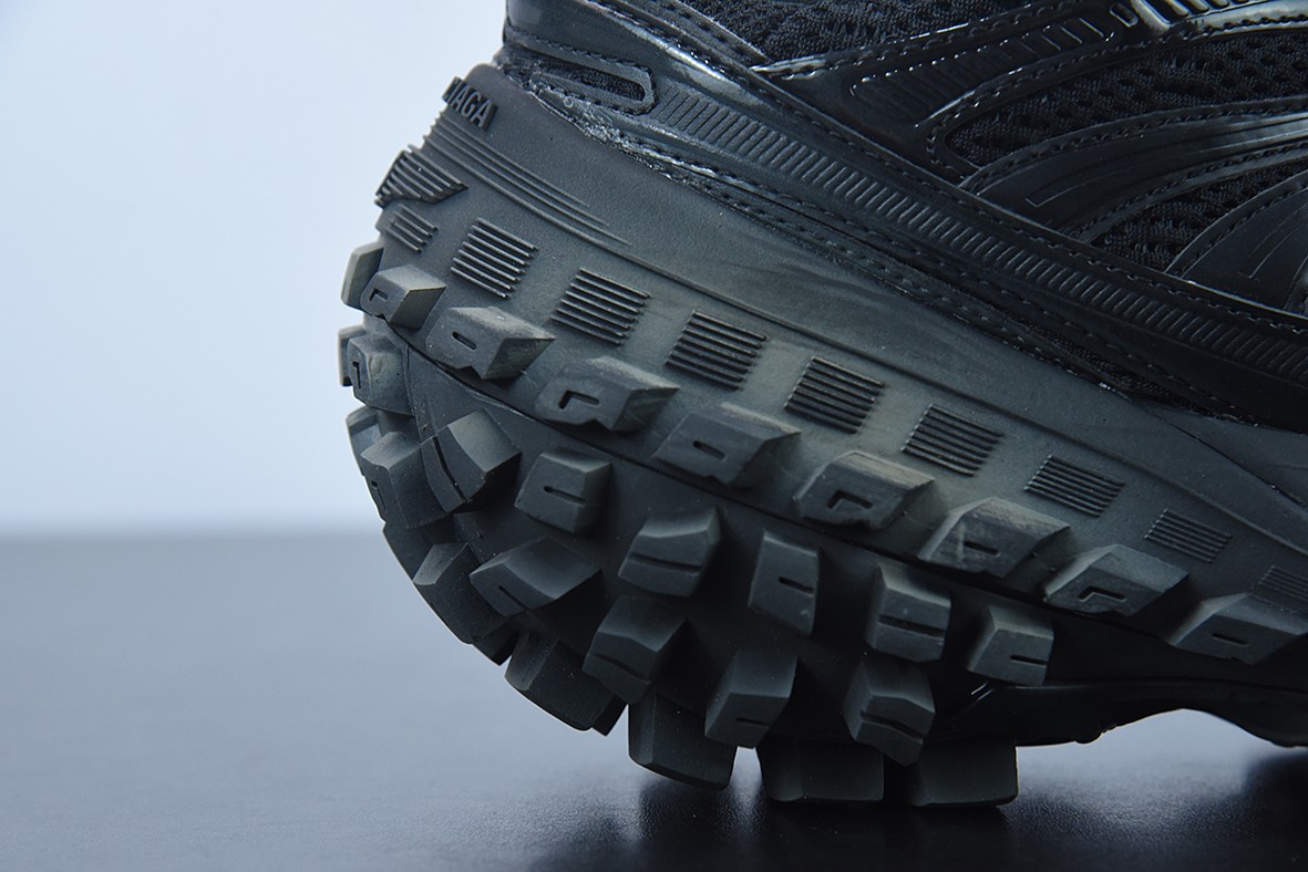 Balenciga Defender Black Balenciga Defender Black