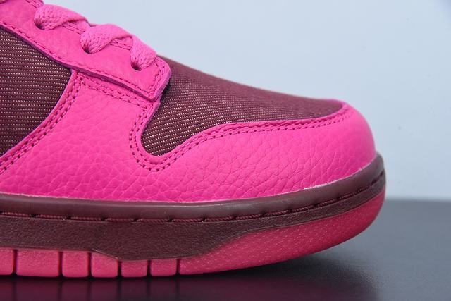 Nike Dunk Low Valentine’s Day Nike Dunk Low Valentine’s Day
