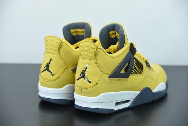 Jordan 4 Retro Lightning (2021) Jordan 4 Retro Lightning (2021)