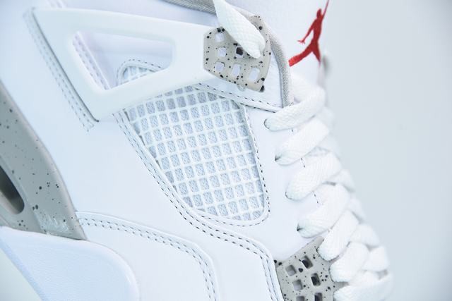 Air Jordan 4“White Oreo Air Jordan 4“White Oreo