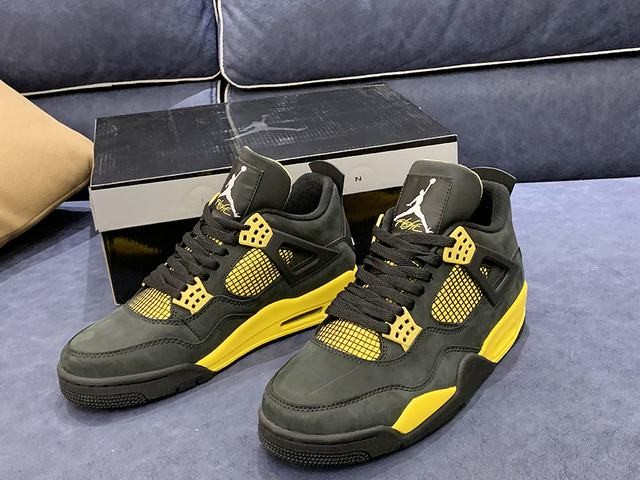 Jordan 4 Retro Thunder Jordan 4 Retro Thunder