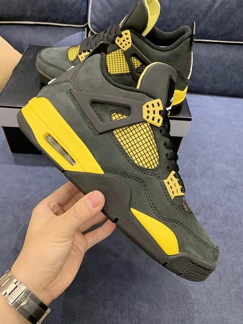 Jordan 4 Retro Thunder Jordan 4 Retro Thunder