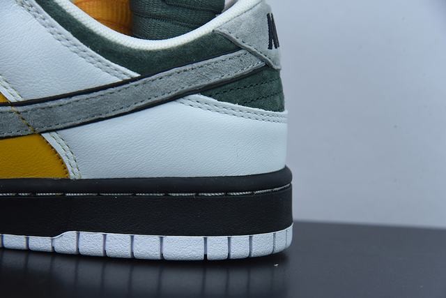 Nk SB Dunk Low Nk SB Dunk Low