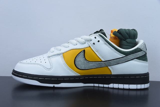 Nk SB Dunk Low Nk SB Dunk Low