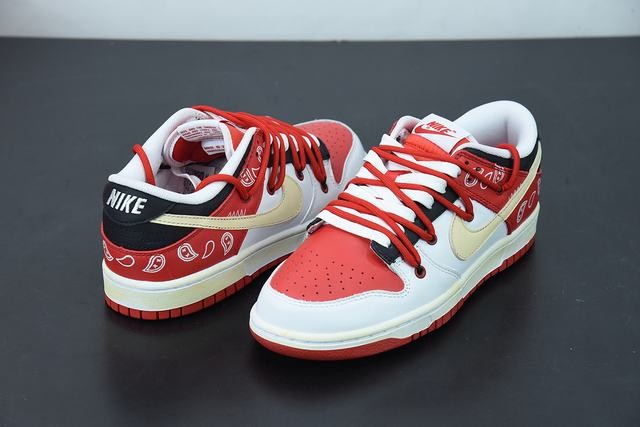 Off-White x Nk Dunk Low “University Red” Off-White x Nk Dunk Low “University Red”