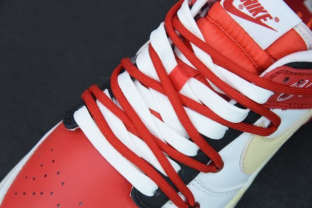 Off-White x Nk Dunk Low “University Red” Off-White x Nk Dunk Low “University Red”