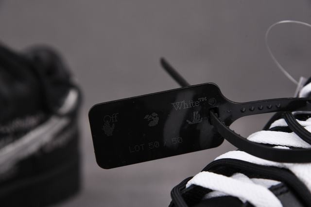 Off-White x NK Dunk Low “The 50”NO.50 Off-White x NK Dunk Low “The 50”NO.50