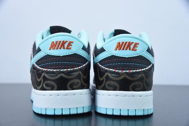 Nike Dunk Low Nike Dunk Low