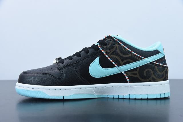 Nike Dunk Low Nike Dunk Low