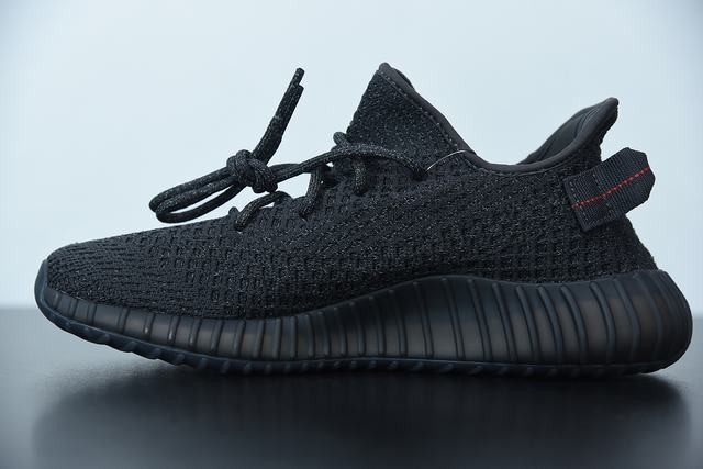 YEEZY BOOST 350 V2 “Static” YEEZY BOOST 350 V2 “Static”