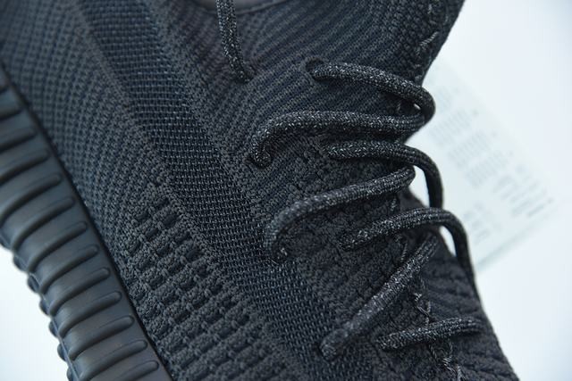YEEZY BOOST 350 V2 Black(Non-Reflective) YEEZY BOOST 350 V2 Black(Non-Reflective)
