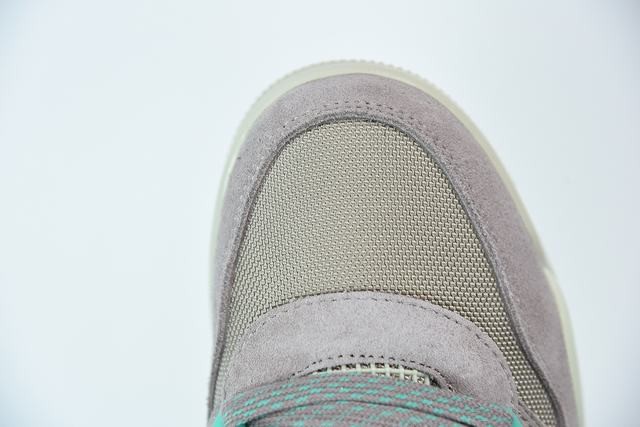 Air Jordan 4“ Taupe Haze” Air Jordan 4“ Taupe Haze”