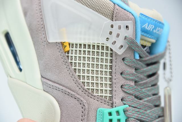 Air Jordan 4“ Taupe Haze” Air Jordan 4“ Taupe Haze”