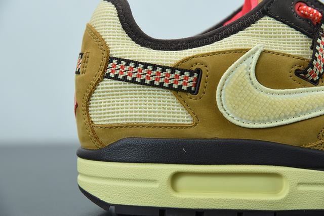 Travis Scott x Nike Air Max 1 Colorway Has Surfaced (LGR) Travis Scott x Nike Air Max 1 Colorway Has Surfaced (LGR)