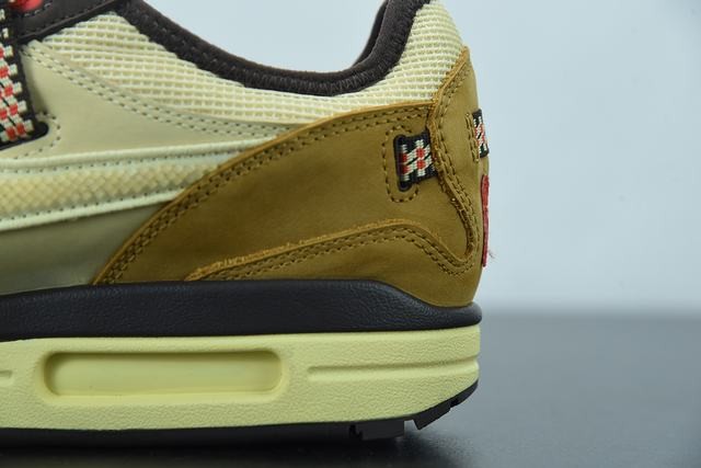 Travis Scott x Nike Air Max 1 Colorway Has Surfaced (LGR) Travis Scott x Nike Air Max 1 Colorway Has Surfaced (LGR)