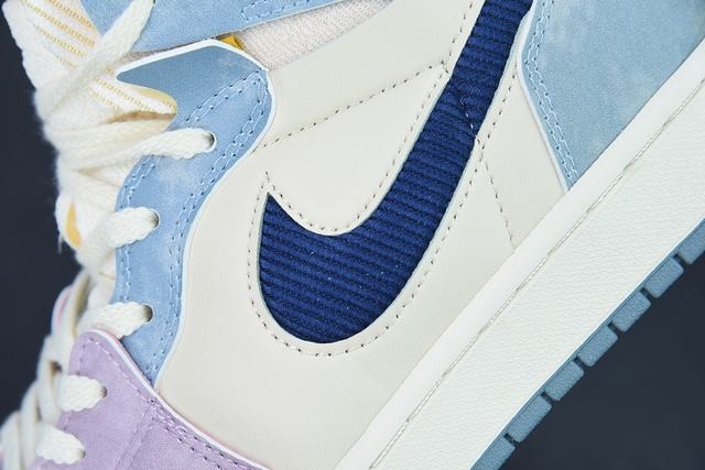 Nk Wmns AJ1 Zoom CMFT Nk Wmns AJ1 Zoom CMFT