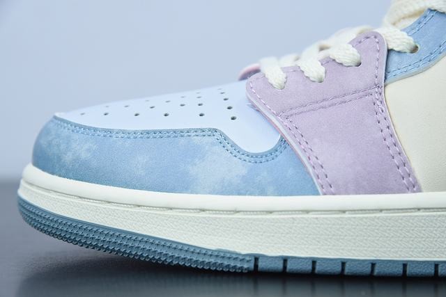 Nk Wmns AJ1 Zoom CMFT Nk Wmns AJ1 Zoom CMFT