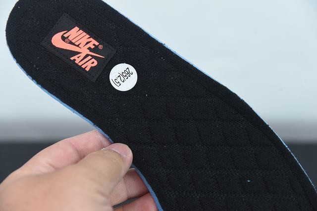 Air Jordan 1 High “Hand Crafted” Air Jordan 1 High “Hand Crafted”