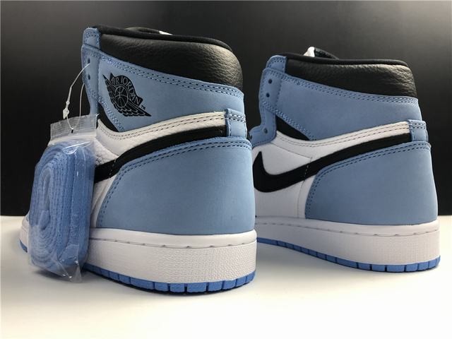 Air Jordan 1 High OG “University Blue Air Jordan 1 High OG “University Blue