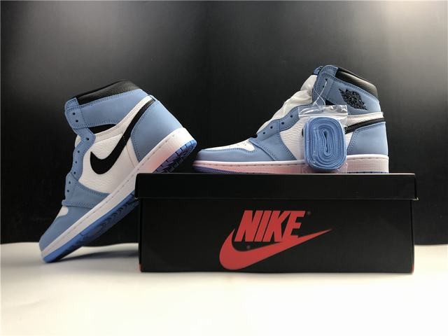 Air Jordan 1 High OG “University Blue Air Jordan 1 High OG “University Blue