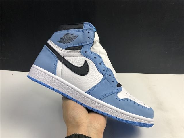 Air Jordan 1 High OG “University Blue Air Jordan 1 High OG “University Blue