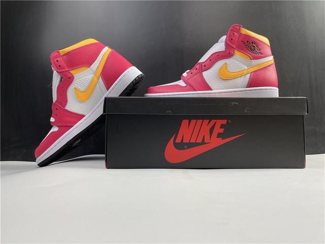 Air Jordan 1 High OG“Light Fusion Red” Air Jordan 1 High OG“Light Fusion Red”