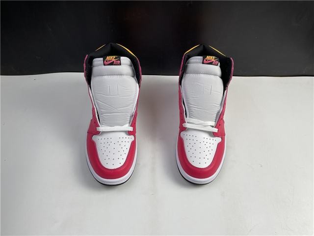Air Jordan 1 High OG“Light Fusion Red” Air Jordan 1 High OG“Light Fusion Red”