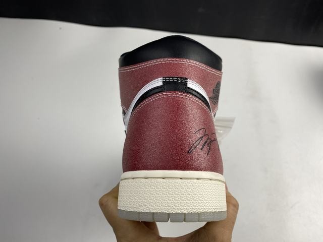 Trophy Room x Air Jordan 1 High OG Trophy Room x Air Jordan 1 High OG
