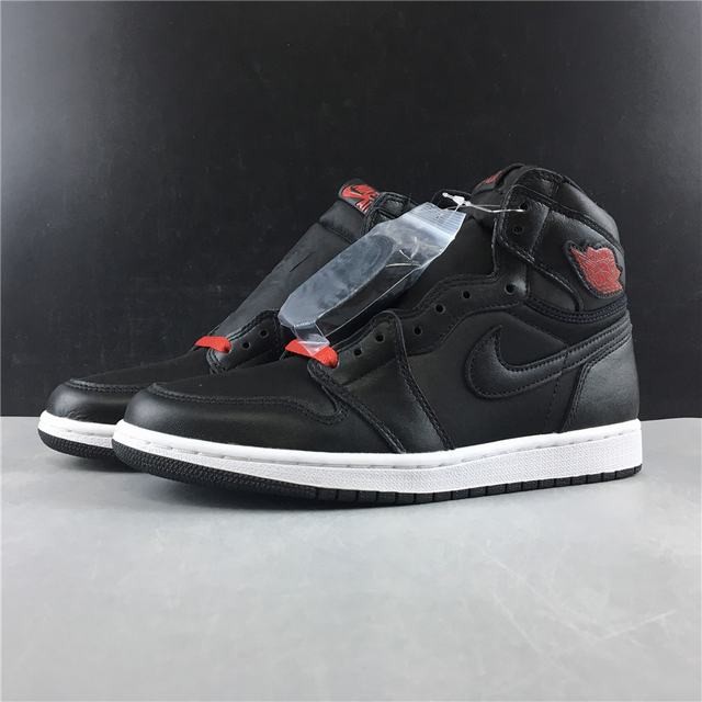 Air Jordan 1 “Black Satin” Air Jordan 1 “Black Satin”