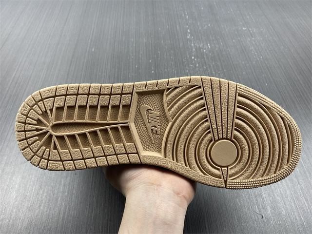 Air Jordan 1 Hig Air Jordan 1 Hig