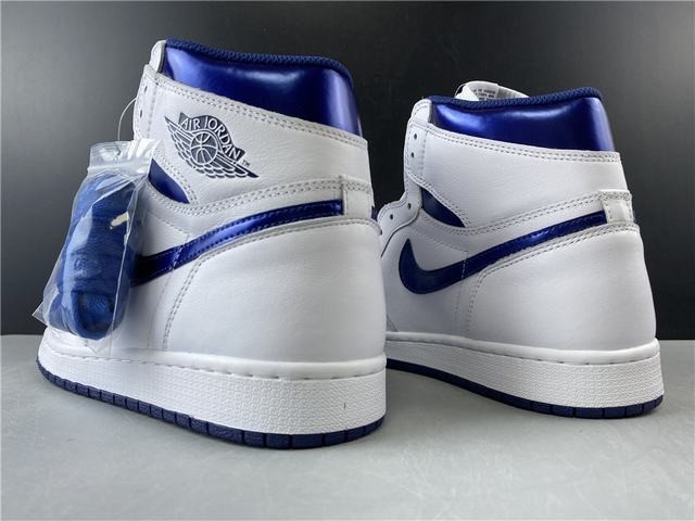 Air Jordan 1 OG “Metallic Navy Air Jordan 1 OG “Metallic Navy