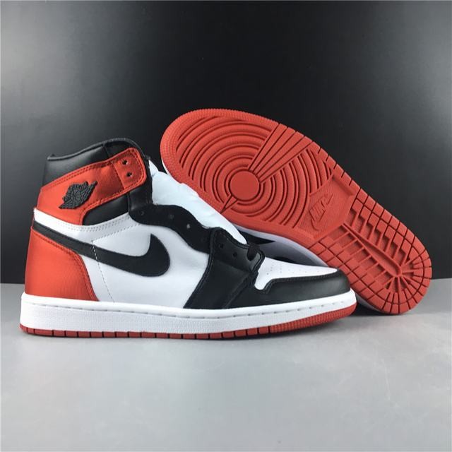 Air Jordan 1 satin WMNS BLACK TOE Air Jordan 1 satin WMNS BLACK TOE