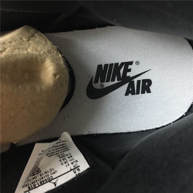 Air Jordan 1 satin WMNS BLACK TOE Air Jordan 1 satin WMNS BLACK TOE