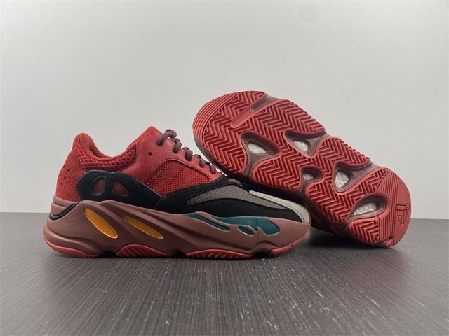 YEEZY BOOST 700 “Hi-Res Red” YEEZY BOOST 700 “Hi-Res Red”